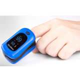 Prstový pulzní oxymetr PC-60B1, tmavě modrý